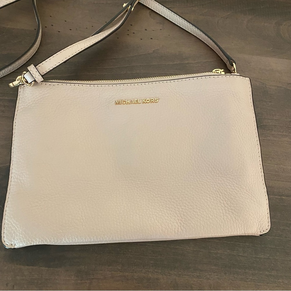 Michael kors small crossbody bag, pale pink